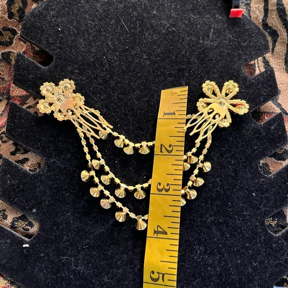 Ruby Rhinestone hair comb dangling great with updo / twist for any occas… - Picture 4 of 6